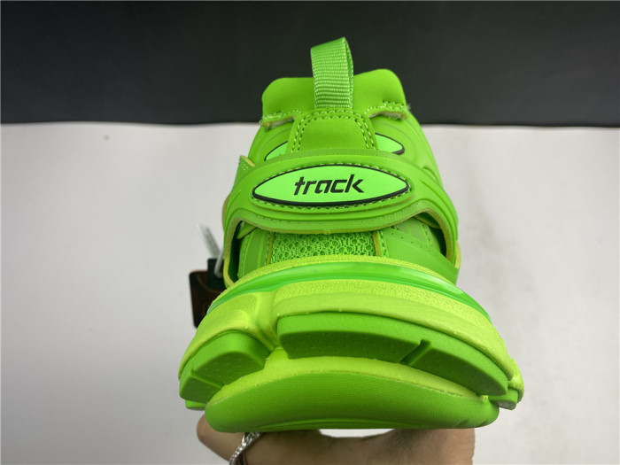 BLCG TRACK TRAINER FLUO GREEN 542436 W3AB1 3801 - CCSHOES
