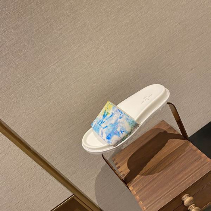 LV SLIPPERS - CCSHOES