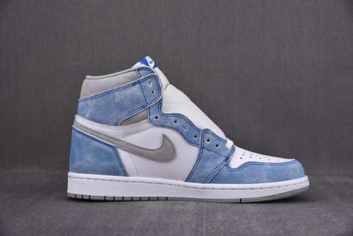 Jordan 1 Retro High OG Hyper Royal 555088-402 - CCSHOES