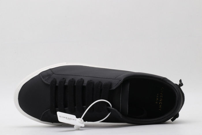Givench LOW-TOP SNEAKER - CCSHOES