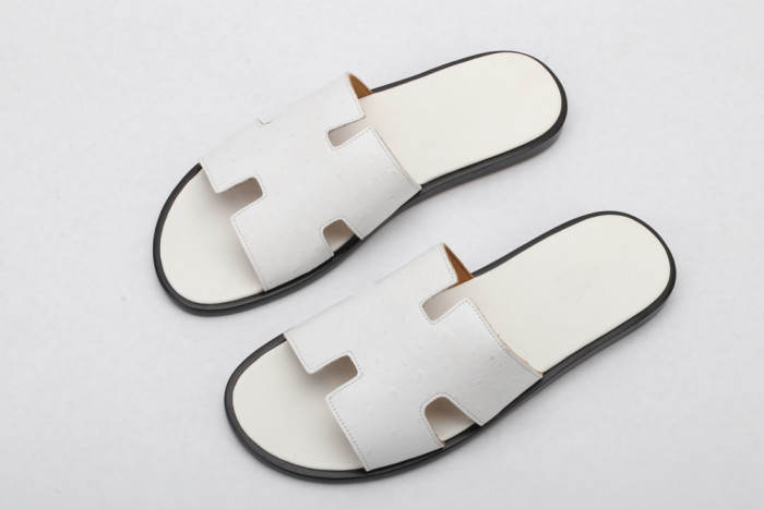 Herme Slippers - CCSHOES