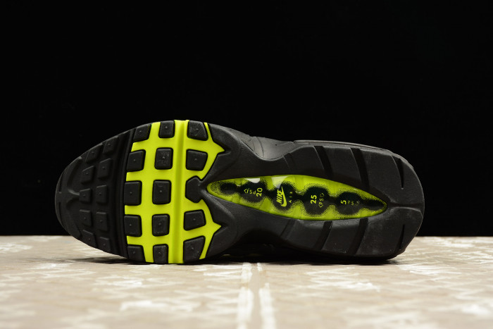 Nike Air Max 95 OG Neon 2015 307960-002 - CCSHOES