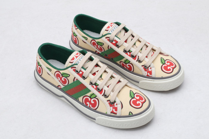 GUCC LOW-TOP SNEAKER - CCSHOES