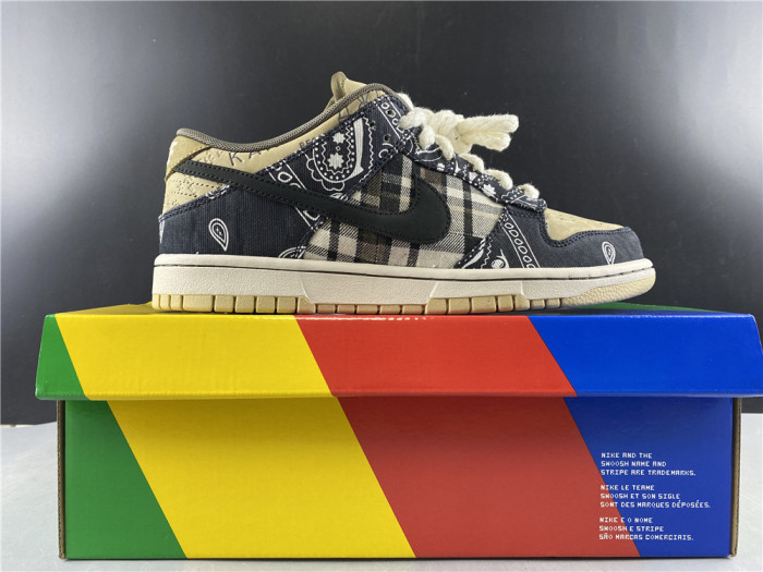 Travis Scott x Nike SB Dunk Low CT5053-001 - CCSHOES