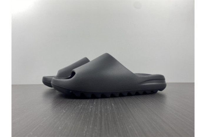 ADIDAS YEEZY SLIDE ONYX HQ6448 - CCSHOES