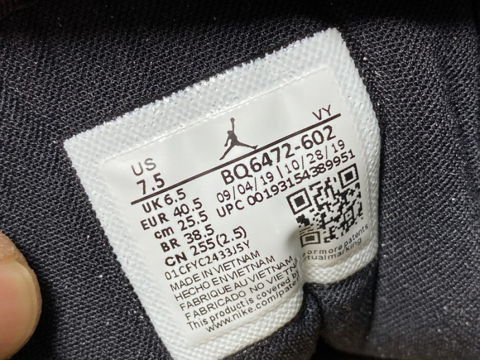 Air Jordan 1 Mid Dirty Powder Iridescent (W) BQ6472-602 - CCSHOES