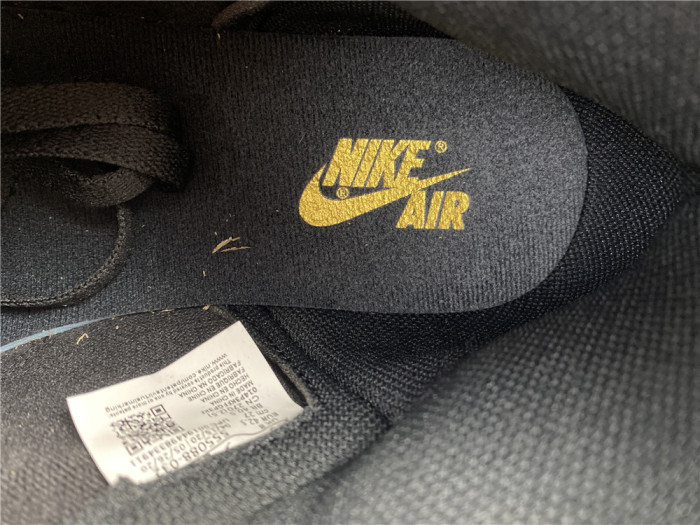 AIR JORDAN 1 RETRO HIGH BLACK METALLIC GOLD (2020) 555088-032 - CCSHOES
