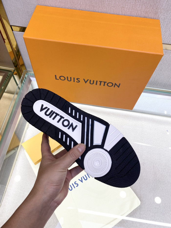 Loui Vuitto Low-Top SNEAKER - CCSHOES