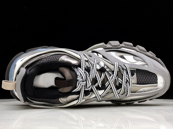BLCG TRACK TRAINER 'GREY WHITE' 542023 W1GB7 1214 LED - CCSHOES