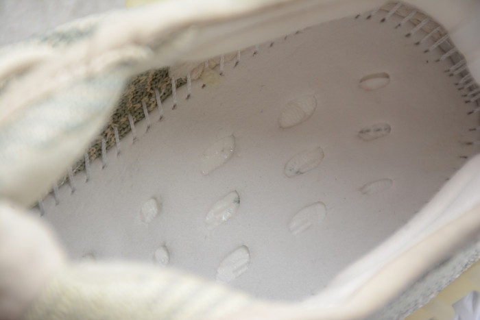 Adidas Yeezy Boost 350 V2 Lundmark Static FV3254 - CCSHOES