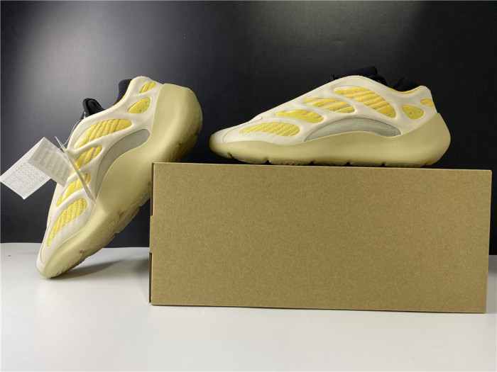 ADIDAS YEEZY 700 V3 “SRPHYM"G54853 - CCSHOES
