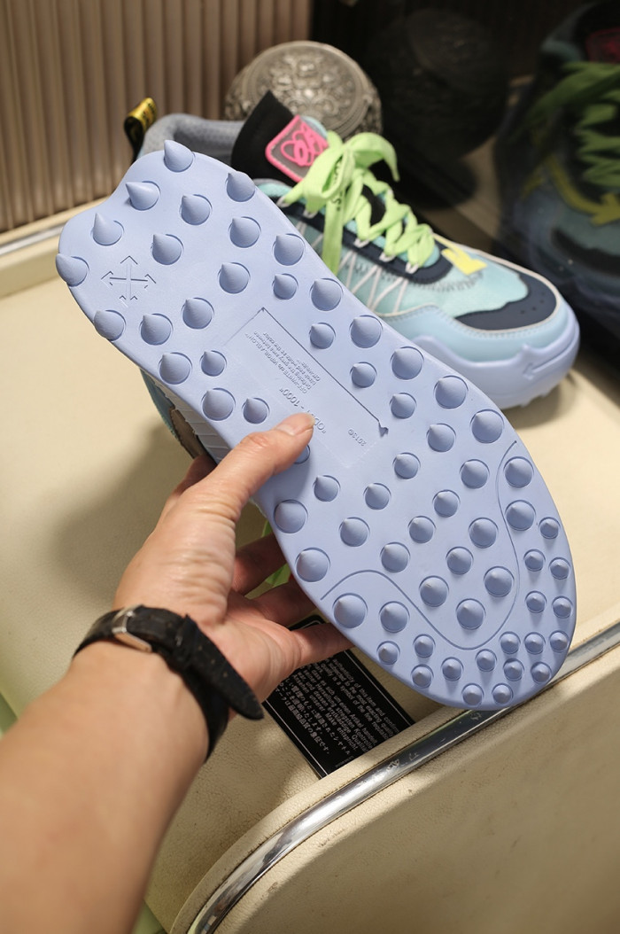 OFF-WHITE C/O ODSY-1000 SNEAKER - CCSHOES
