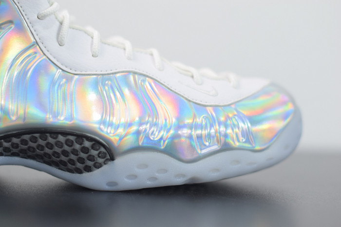 NIKE AIR FOAMPOSITE AA3963-105 - CCSHOES