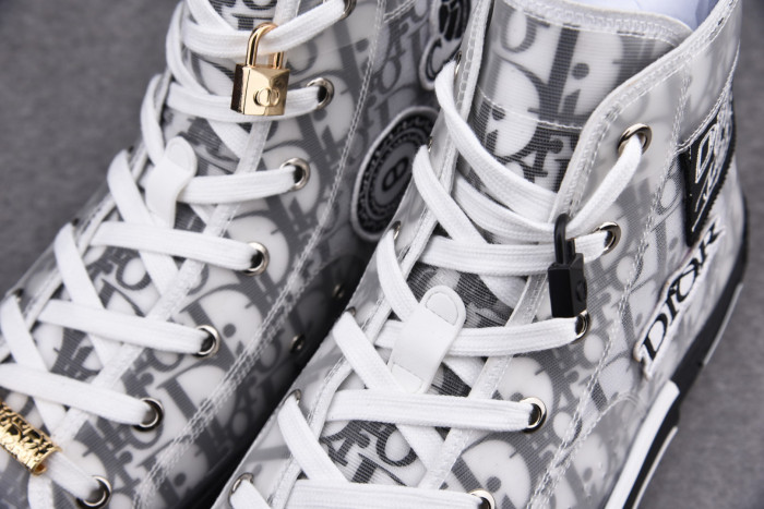 DR Homme Kaws - CCSHOES