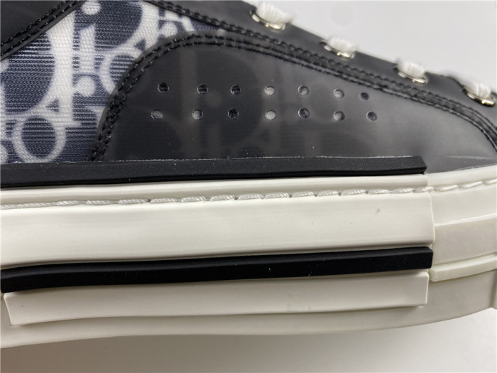 DR B23 Low Top Oblique Sneaker Black & White - CCSHOES