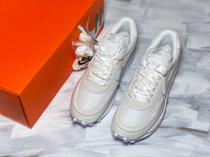 Nike LD Waffle Sacai White Nylon BV0073-101 - CCSHOES