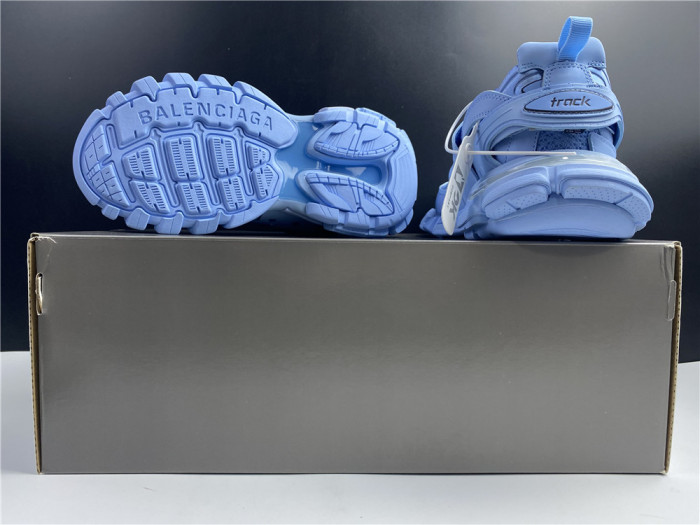 BLCG TRACK TRAINER LIGHT BLUE 542023 W2LA1 4800 - CCSHOES