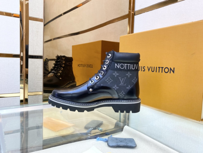 LOUS VUITON BOOTS - CCSHOES