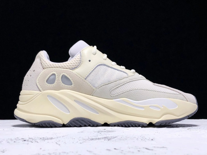 Adidas Yeezy Boost 700 Analog EG7596 - CCSHOES