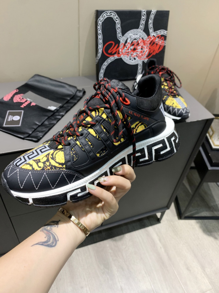 Versac CHAIN REACTION SNEAKERS - CCSHOES