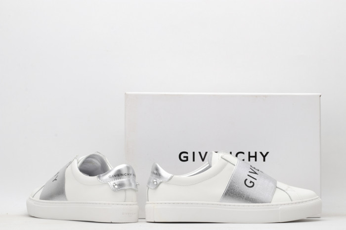 Givench LOW-TOP SNEAKER - CCSHOES