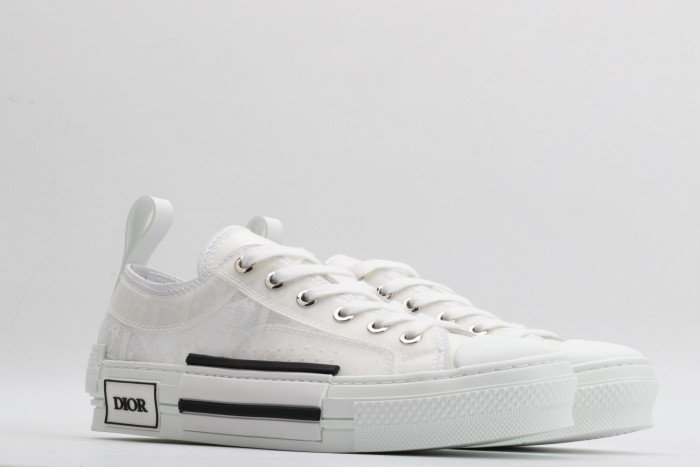 DR B23 Oblique Low Top Sneakers - CCSHOES