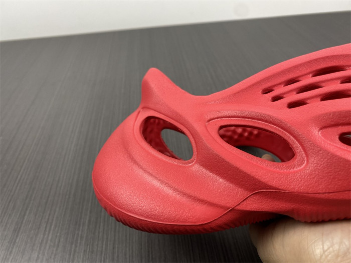 Adidas Yeezy Foam Red CW3355 - CCSHOES