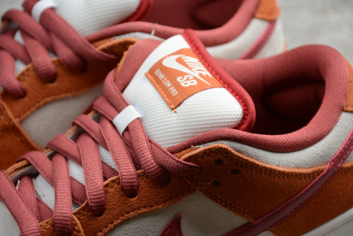 Nike SB Dunk Low Pro Dark Russet Cedar BQ6817-202 - CCSHOES