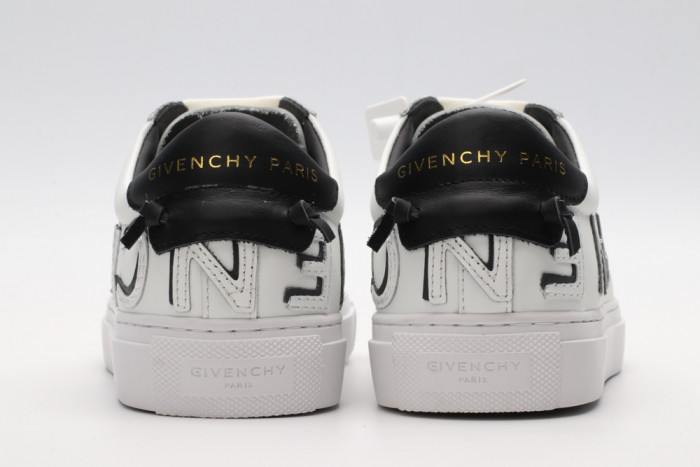 Givench LOW-TOP SNEAKER - CCSHOES