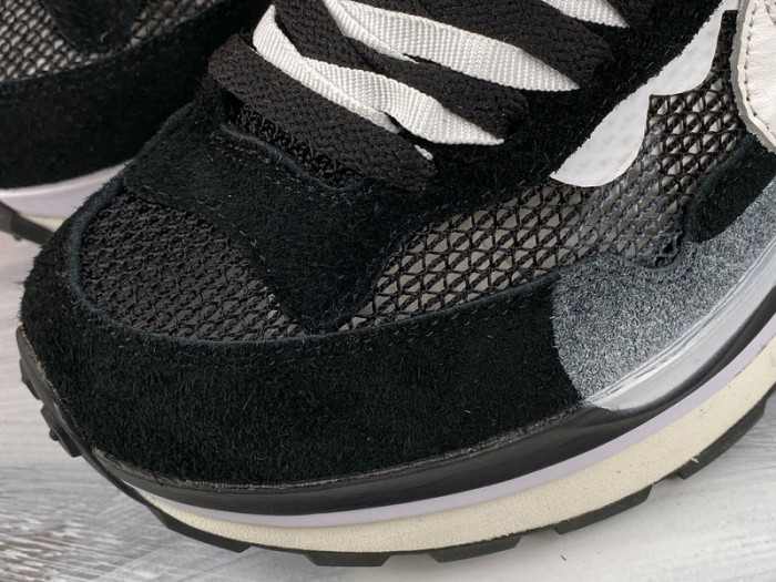 Sacai X Nike LDV Waffle 'Black' CV1363-001 - CCSHOES