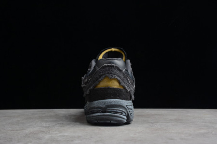 NEW BALANCE 2002R PROTECTION PACK PHANTOM M2002RDB - CCSHOES