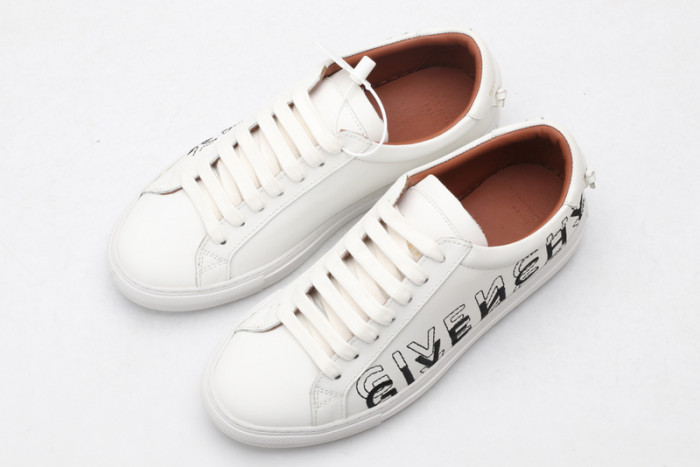 Givench LOW-TOP SNEAKER - CCSHOES