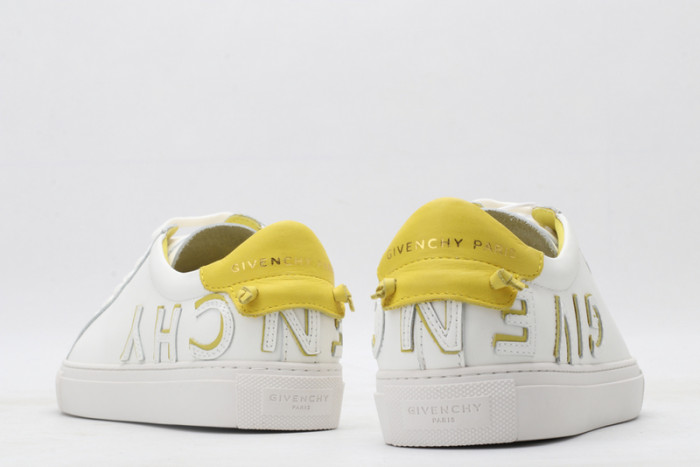 Givench LOW-TOP SNEAKER - CCSHOES