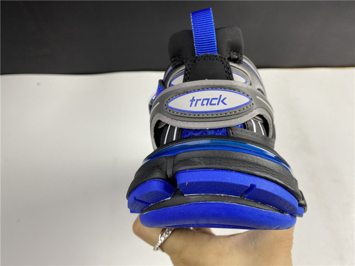 BLCG Track Sneaker 542436 W3AC1 2047 - CCSHOES