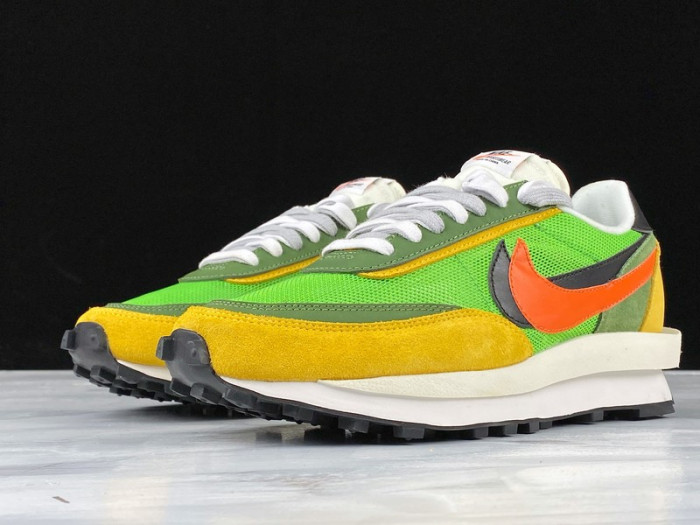 Sacai x Nike LDV Waffle Daybreak Green Multi BV0073-300 - CCSHOES