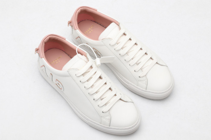 Givench LOW-TOP SNEAKER - CCSHOES