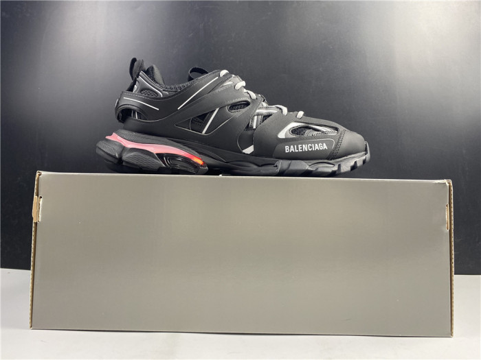 BLCG Track Sneaker 542023 W1GB1 2945 - CCSHOES