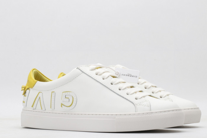 Givench LOW-TOP SNEAKER - CCSHOES