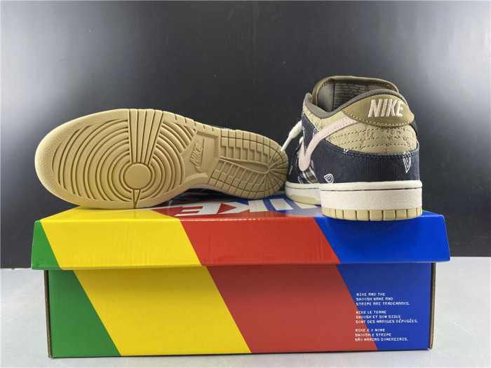 Travis Scott x Nike SB Dunk Low CT5053-001 - CCSHOES