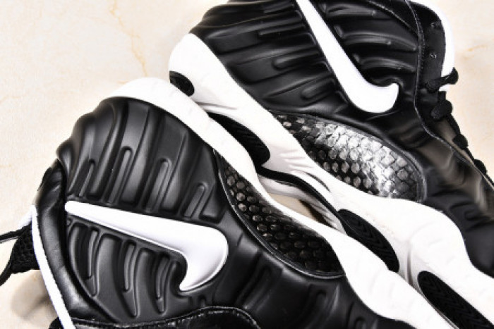 AIR FOAMPOSITE PRO DR. DOOM (2016) 624041-006 - CCSHOES