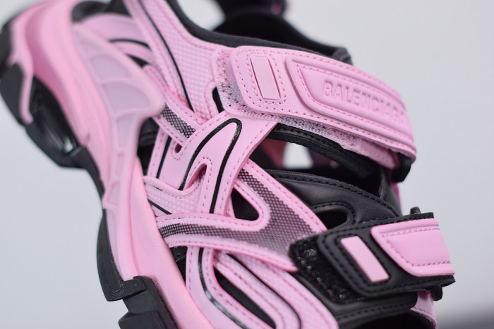 BLCG TRACK SANDAL 617542 W2FH1 5010 - CCSHOES