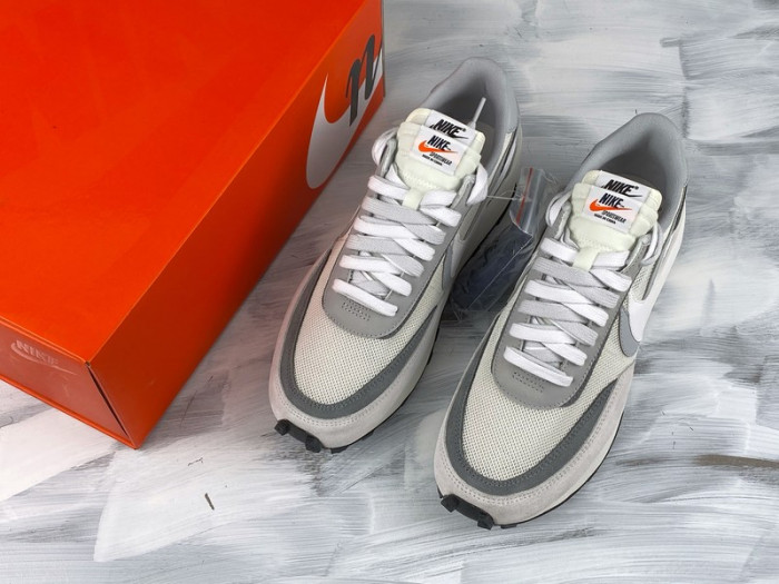 Sacai x Nike LDV Waffle Grey White BV0073-100 - CCSHOES