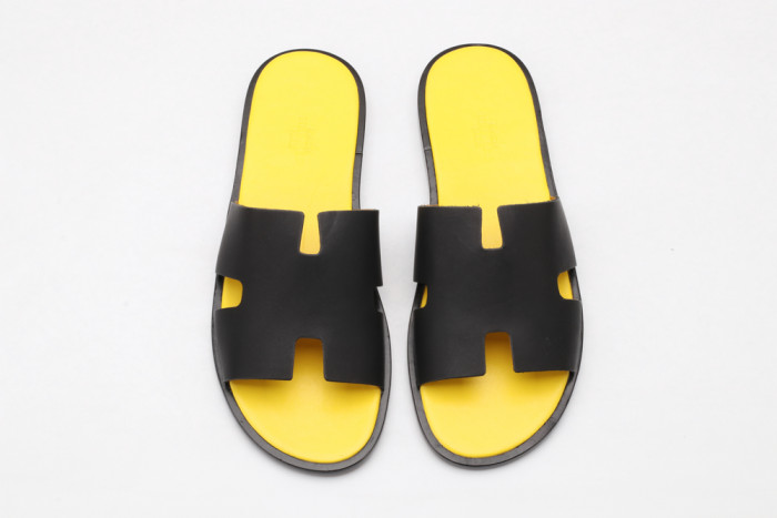 Herme Slippers - CCSHOES