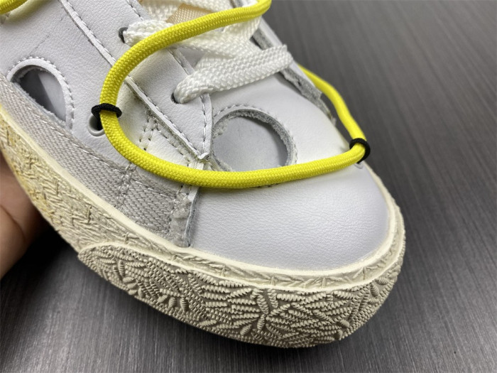 Off-White x Nike Blazer Low "White/University Red" DH7863-100 - CCSHOES