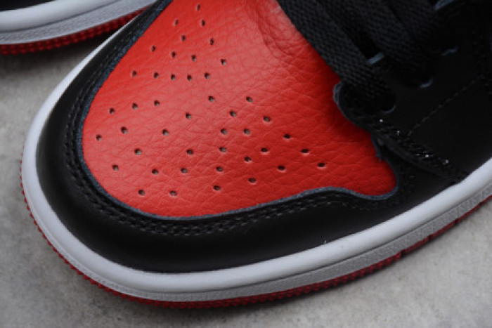 KIDS AIR JORDAN 1 RETRO HIGH OG BANNED BRED BLACK RED 555088 001 - CCSHOES