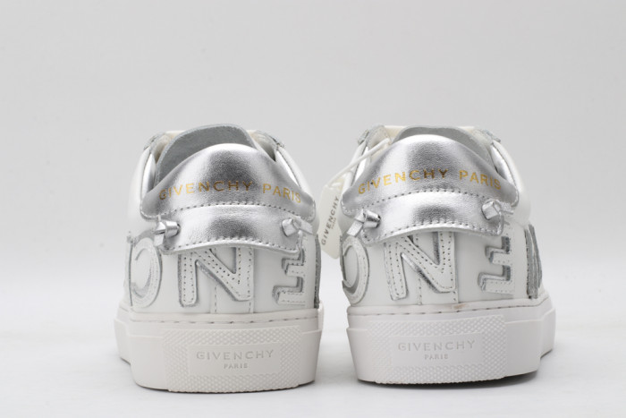 Givench LOW-TOP SNEAKER - CCSHOES