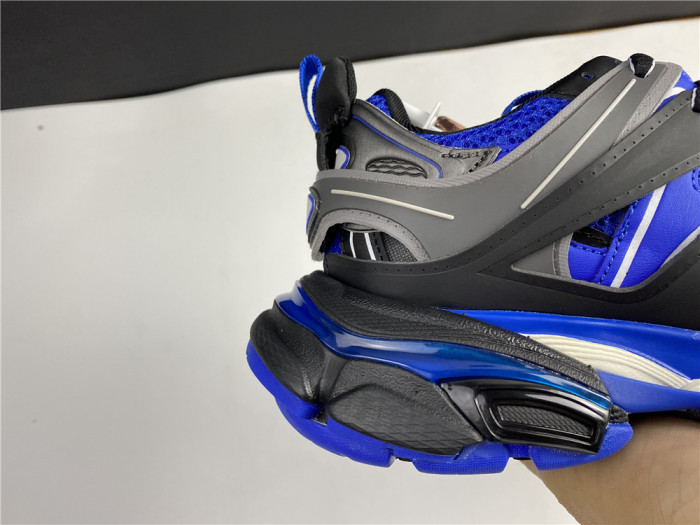 BLCG Track Sneaker 542436 W3AC1 2047 - CCSHOES