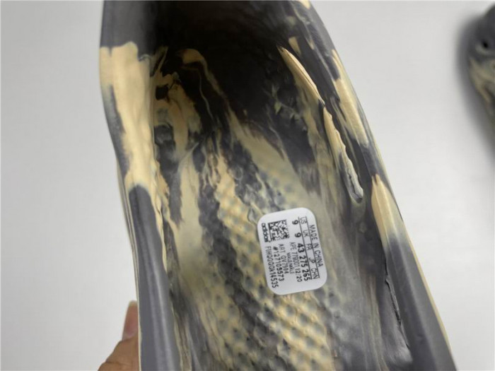 Adidas Yeezy Foam RNNR MXT Moon Gray GV7904 - CCSHOES