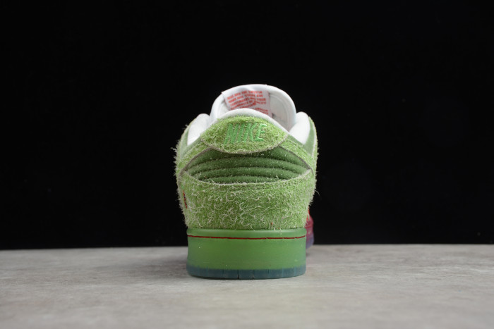 Nike SB Dunk Low Strawberry Cough CW7093-601 - CCSHOES
