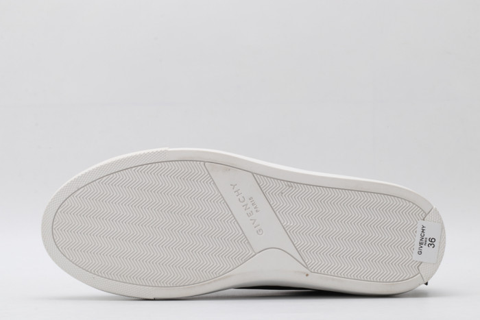 Givench LOW-TOP SNEAKER - CCSHOES